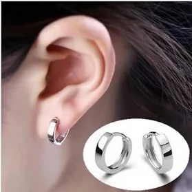 Inferiorne Cijena Gladak srebrnu boju Naušnica Prstena ženske naušnice korejski model slatka sjajne male dekoracije za uši