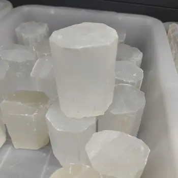1pc prirodno Bijeli Selenit Coli Cilindar Crystal Ljekovita Coli Grubo Uzorak Minerala Gips Kamen